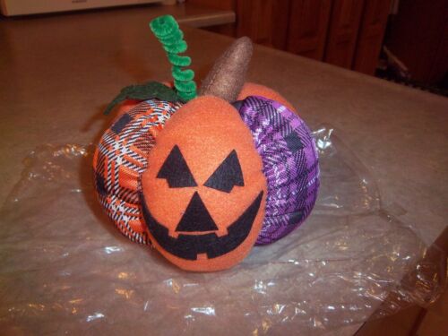 Nuovo - Trapunta Halloween Patchwork Tessuto Peluche Zucca Jack O Lanterna Decorazione - 6" - Foto 8 di 8