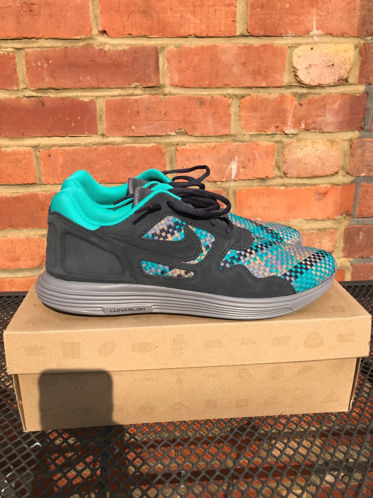 nike mercurial lunar