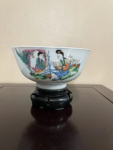 20th Century Chinese Painted Porcelain Bowl