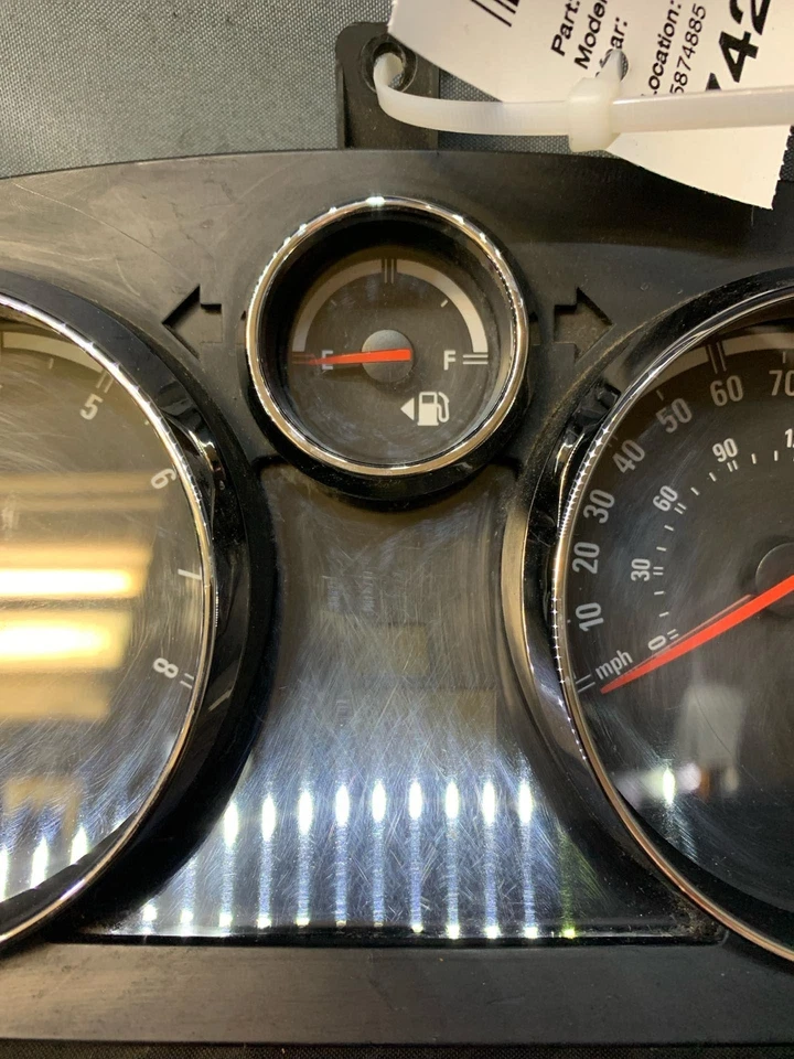 Fits 2008-2009 Saturn Vue Speedometer Miles:N/A OEM:25874885 Foto 3 de 4