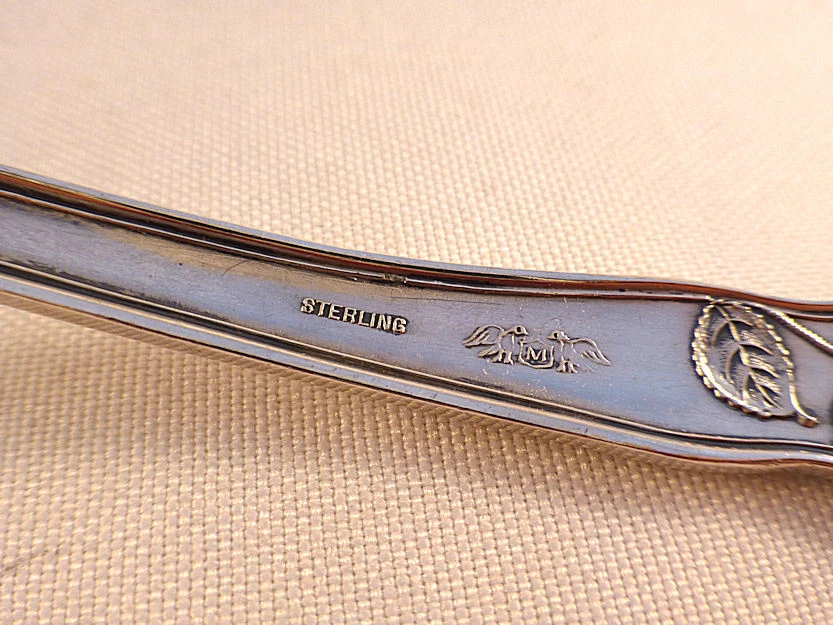 Cucharón grande de sopa/perforadora Baker Manchester serie floral Art Nouveau-Mono'd D Foto 4 de 4