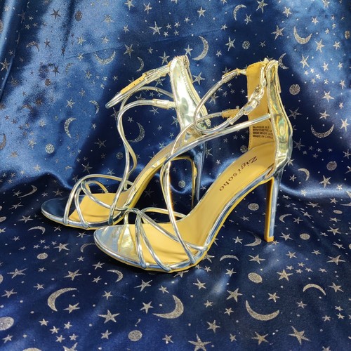 Zigi Soho silber/chromfarbene Riemchensandaletten Größe 6,5 - Bild 2 von 9