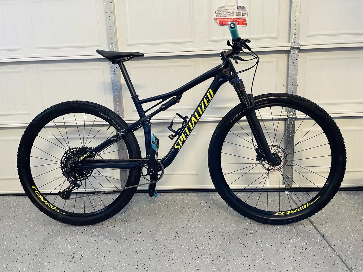 Bicicleta Specialized Epic Comp