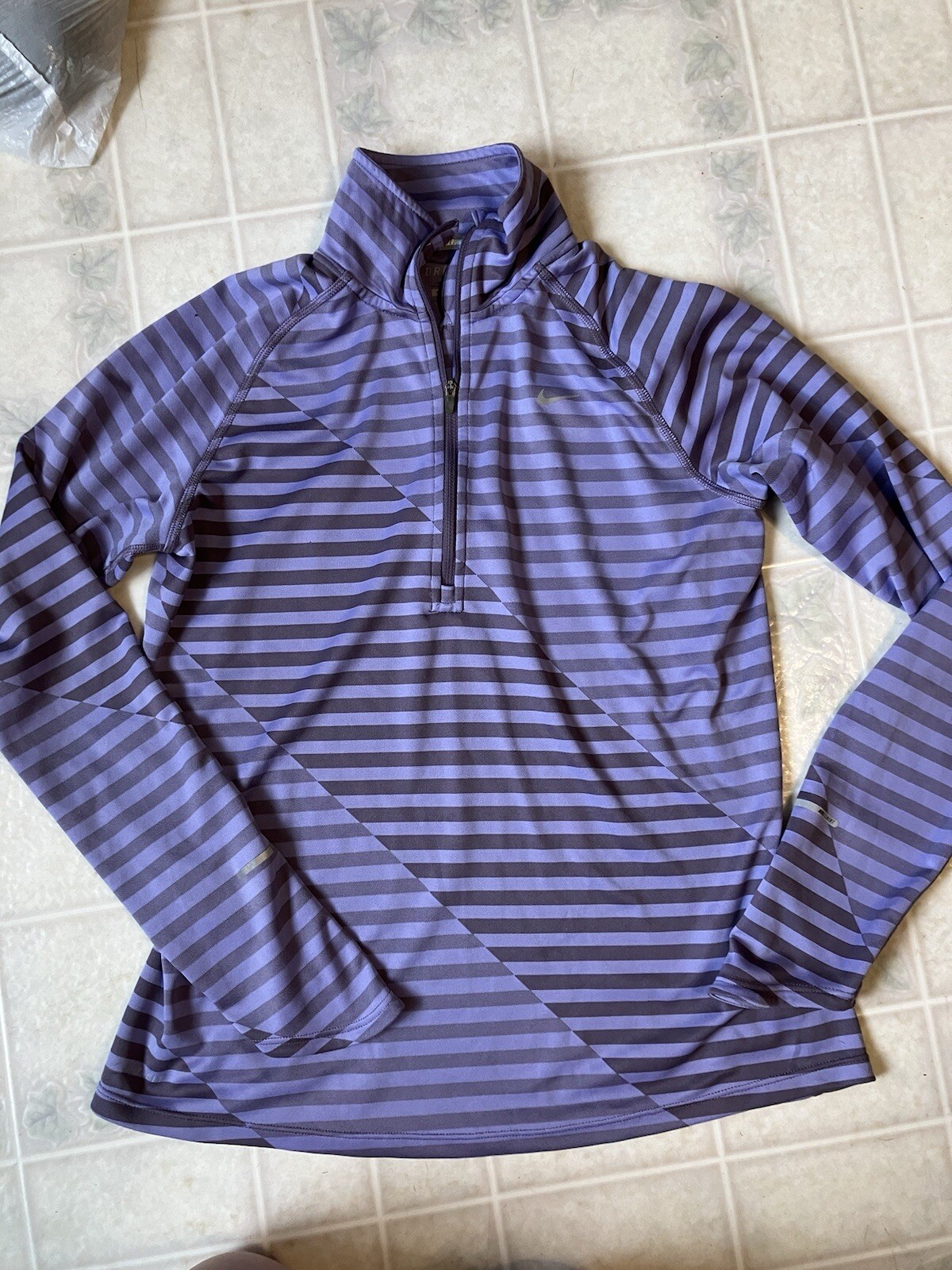 Picture 1 of 6