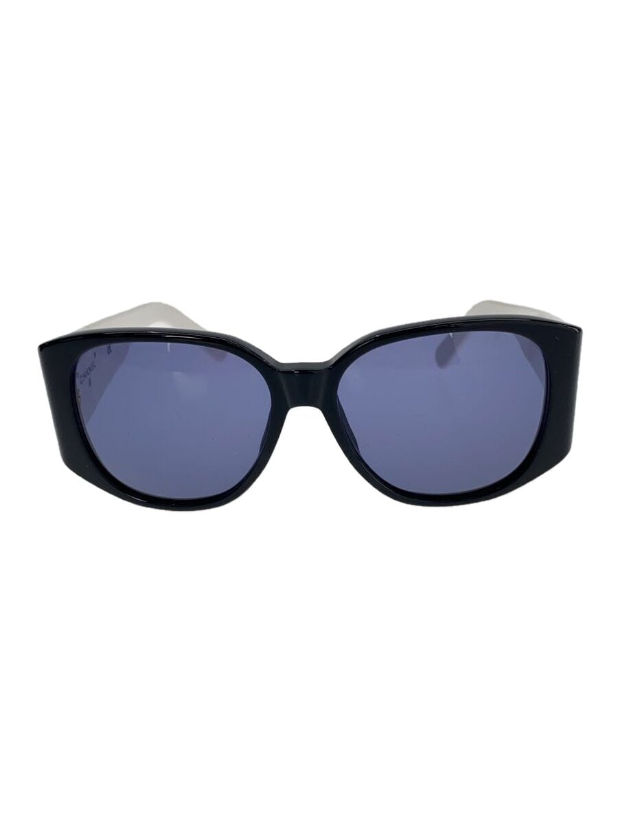 CHANEL 05251 C0229 ロゴ　サングラス　ブラック×ホワイト CHANEL Sunglasses 05251 C0229 Black White Frame Logo Plastic
