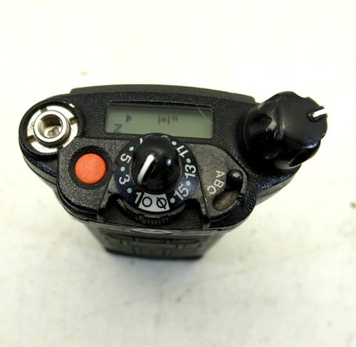 Motorola APX 6000R UHF Radio, (R1) 380 - 470 MHz, 5 KG's - Zdjęcie 9 z 9