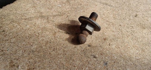 BMW 3 Compact E36 Andere Aufbauteile 41218120964 1.60 Petrol 1996 33751010