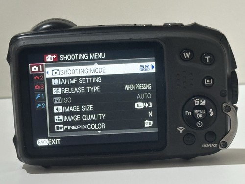Fujifilm finepix XP140 -16.4mp Waterproof/Shockproof-Bluetooth- Wifi -4k HD - Picture 2 of 8