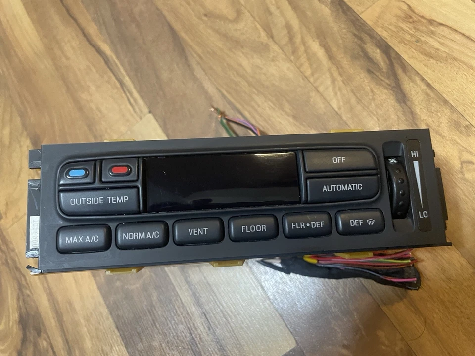 Interruptor de calefacción de control de clima Lincoln Town Car/Mercury Grand Marquis 96-97 OEM Foto 4 de 4