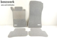 Mercedes W213 4x Fußmatte RIPS grau ORIGINAL NOS ?? Mercedes W213 4x Fußmatte RIPS grau ORIGINAL NOS ??