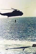 ASTRONAUT L GORDON COOPER JR HOISTED INTO RECOVERY HELICOPTER AFTER GE 4X6 PHOTO