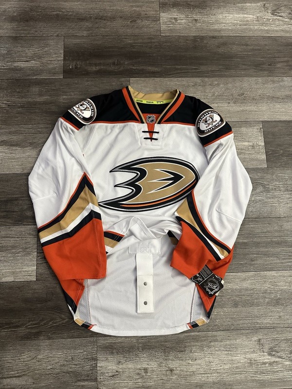 Men’s Reebok Anaheim Ducks White Road Hockey Jersey 54 Fight Strap NWT