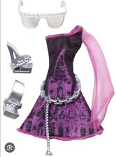 Monster High Spectra Vondergeist Fashion Pack Dress Shoes Belt Sunglasses