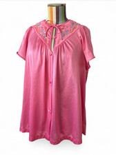 Vintage Vanity Fair Embroidered Sleep Nighty Top