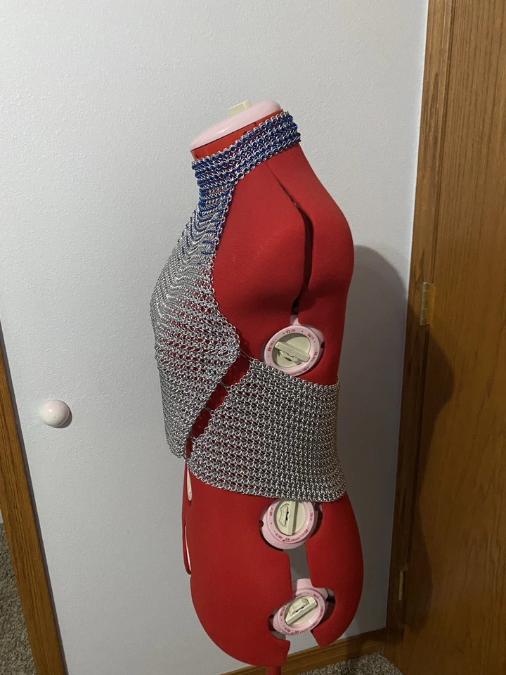 Gargantilha Chainmail Top - Azul e Prata - Imagem 2 de 4