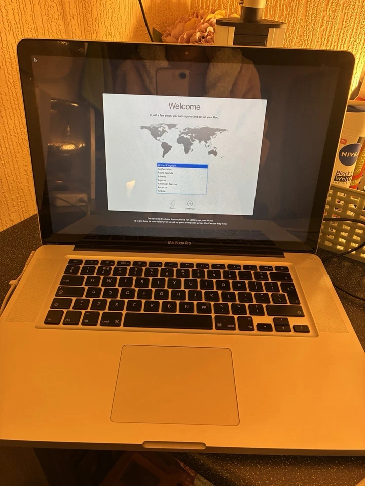 Apple MacBook Pro 15" 2011 · i7 · 4GB · 500GB, photo 3 of 5