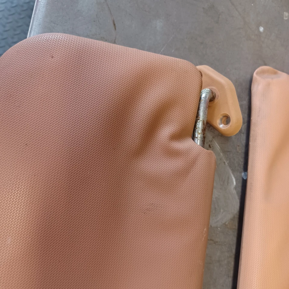 80 720 Datsun Nissan Beige Parasoles Justo VER TODAS LAS FOTOS Foto 3 de 4