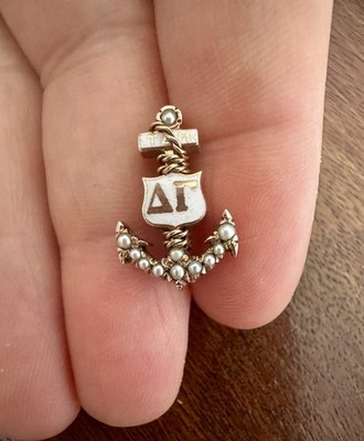 Vintage 1950s 10k Yellow Gold Seed Pearl Delta Gamma Sorority Anchor Brooch