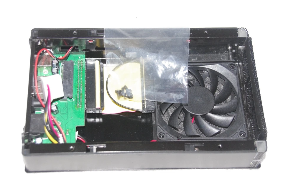 Sabrent SATA/IDE Drive Enclosure w/Fan - USB & eSATA - includes both cables  - Image 4 of 4