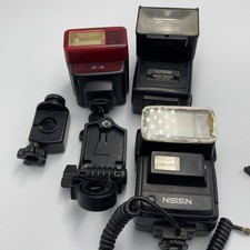 Zestaw 3 vintage Hot Shoe Lampy błyskowe aparatu Sunpak Nissin Miranda Niesprawdzone