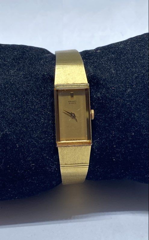 Vintage Seiko Women's Gold Tone Dress Watch Quartz 1320-5960 6" Bracelet