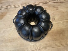 Piękna stara duża forma do pieczenia z odlewu Forma do klaksonu Forma do ciasta Forma odlewnicza A