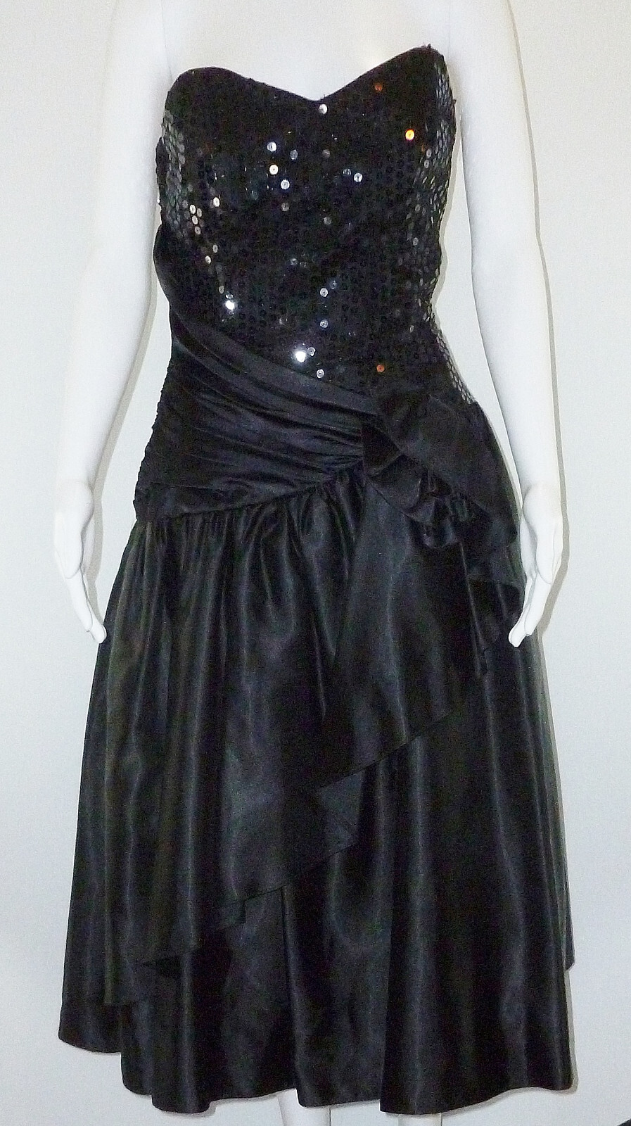 Picture 1 of 4