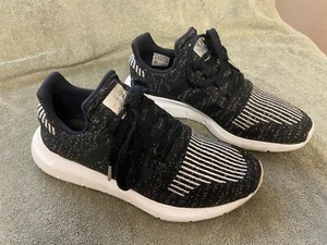 prb 698001 adidas