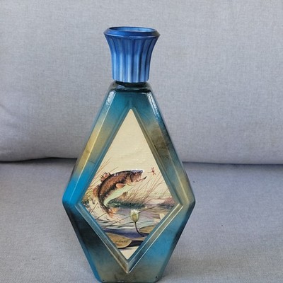 Jim Beam's Choice Blue Collectible Liquor Bottle/Decanter with Fish Artwork BASS