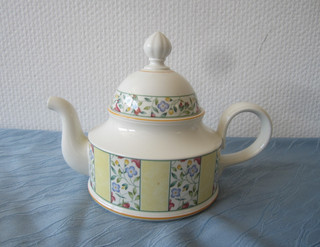 Villeroy & Boch "VIRGINIA" Teekanne/Kanne Vitro ca. 1 Liter