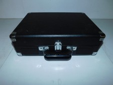 Crosley CR8005DBK Cruiser Deluxe 3-Speed Suitcase Turntable/Record Player ZBZ35 