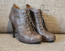 NINE WEST Gray Leather High Heel Ankle Boot Size 7.5