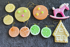 Lot of 10 Hanging Christmas Ornaments Multicolor Citrus Slices House Horse