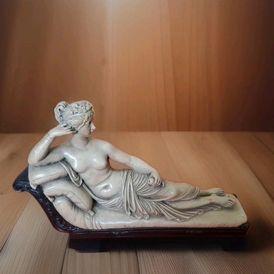 Vintage G Ruggeri Sculpture Paolina Borghese  Venus Victorious Made in Italy