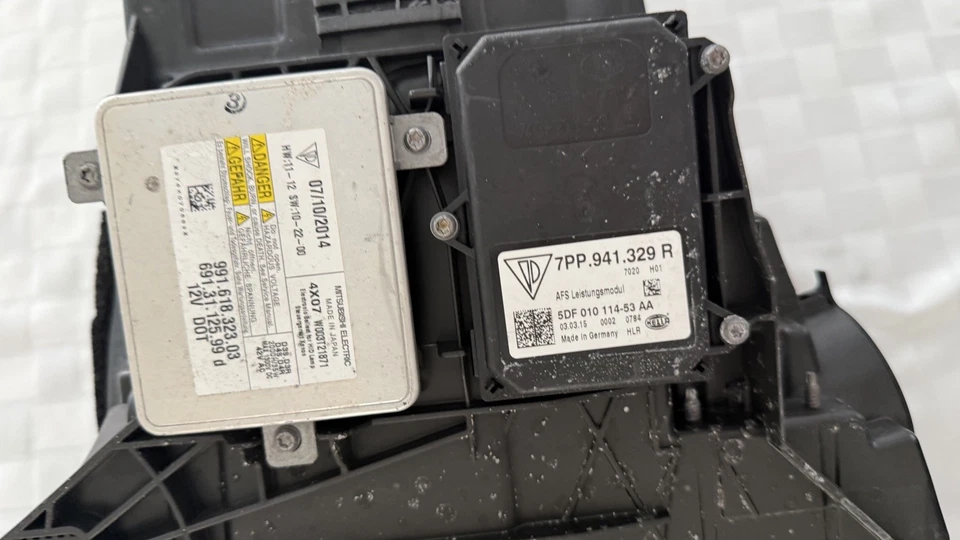 PORSCHE MACAN HEADLIGHT LEFT RIGHT 2015 2016 2017 2018 BI XENON 95B941031CH OEM - Image 4 of 4