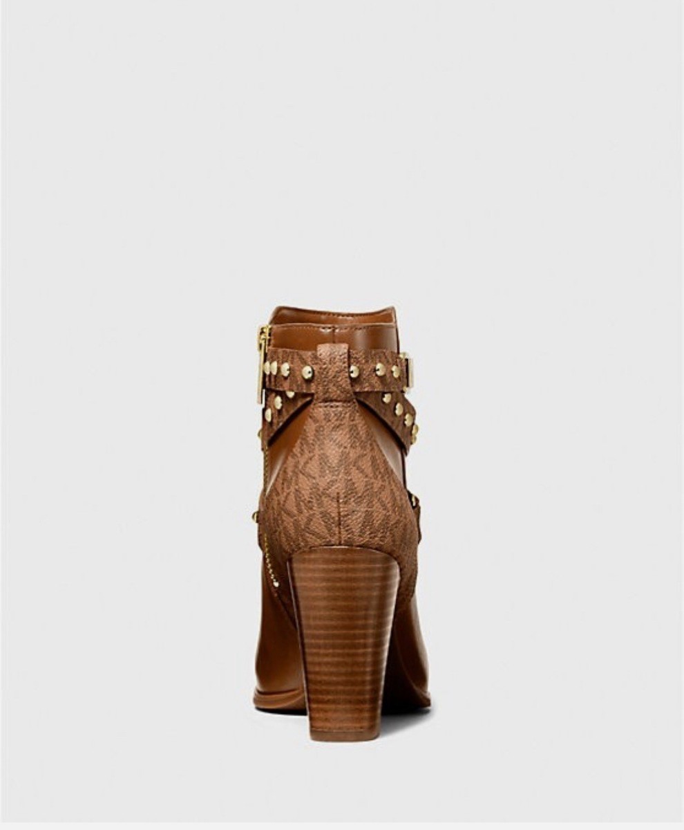 NIB Michael Kors KINCAID ANKLE BOOTIE LEATHER/DOME STUDS  NIB Michael Kors KINCAID ANKLE BOOTIE LEATHER/DOME STUDS BROWN 8M US main image 1