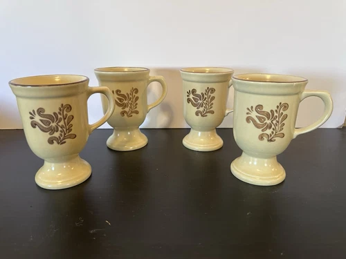Vintage Pfaltzgraff Village Footed Pedestal 5 1/4" Coffee Mugs Set Of 4