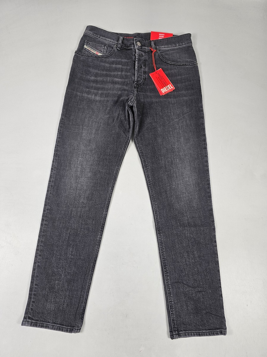 Diesel 2005 D- Fining Regular fit Mid Waist Tapered Leg Jeans hose