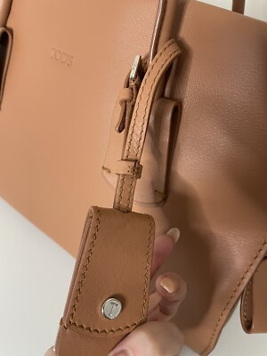 Tod's Note Manici Medium Zip Shopping Tote - Light Brown NEW