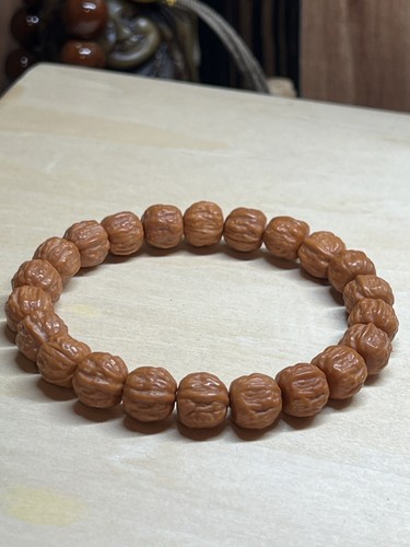 11mm Hedgehog Hand Carved Golden Toad Bracelet 猴头精工雕刻金蟾蛤蟆手串 - Picture 3 of 10