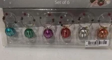 Art Glass 6 Wine Charms Gift Pack Partyware Christmas Holiday Themed XM-1038