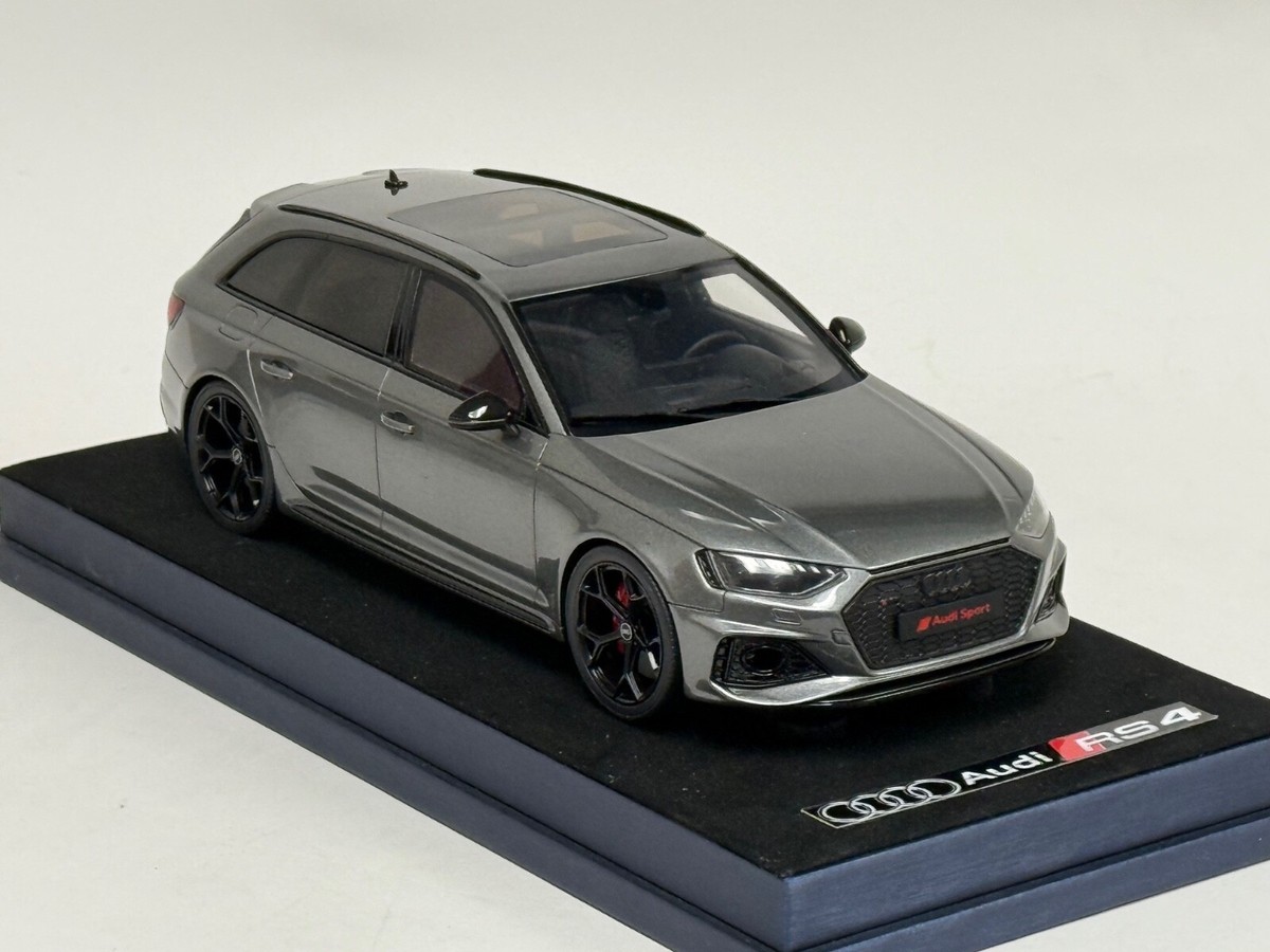 1/18 GT Spirit Audi RS4 Avant competition from 2021 Daytona Gray