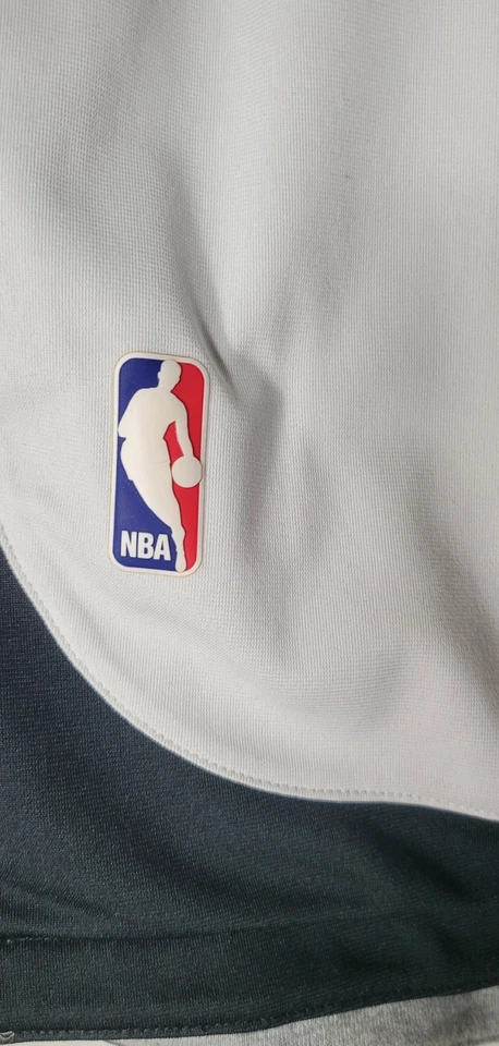 Pantalones Cortos Reversibles Fear of God x Nike Summit Blanco Foto 3 de 4