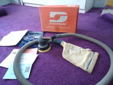 DYNABRADE - 5" Air Random Orbital Sander W/ Vacuum Bag & all original packaging