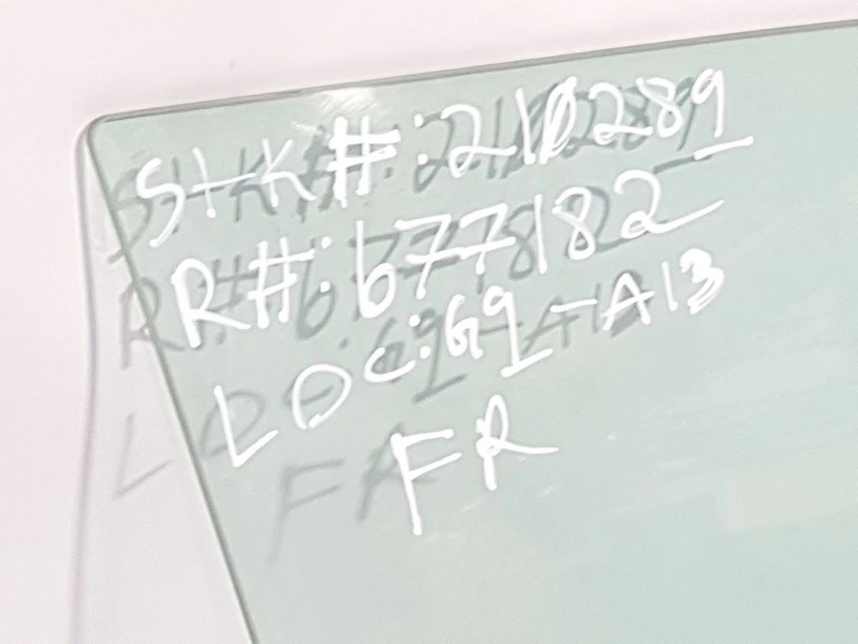 Vidro para porta frontal de passageiros fabricante de equipamento original 1998 1999 2000 2001 2002 2003 Jaguar XJ8 - Imagem 2 de 4