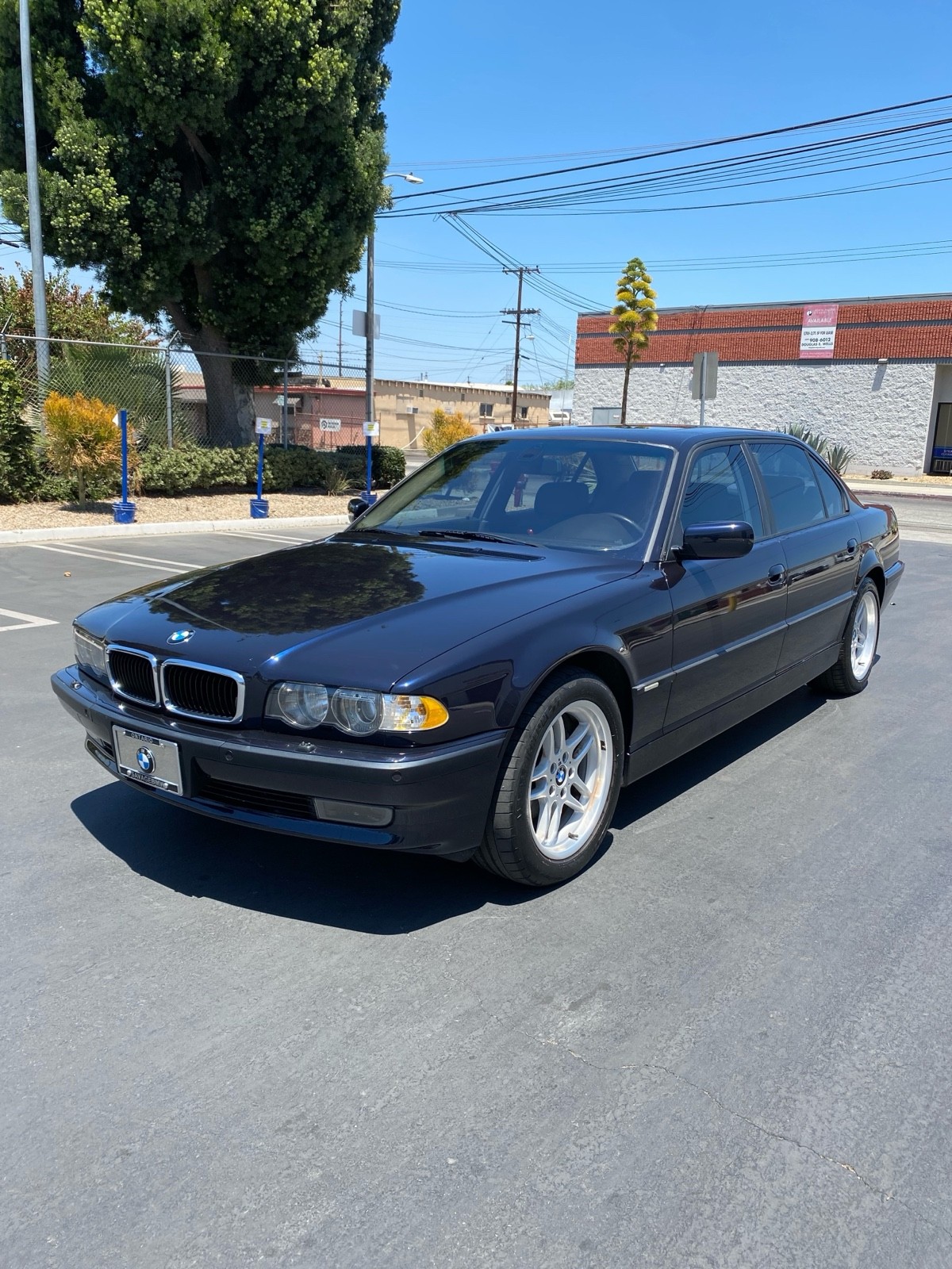 2001 BMW 7-Series IL