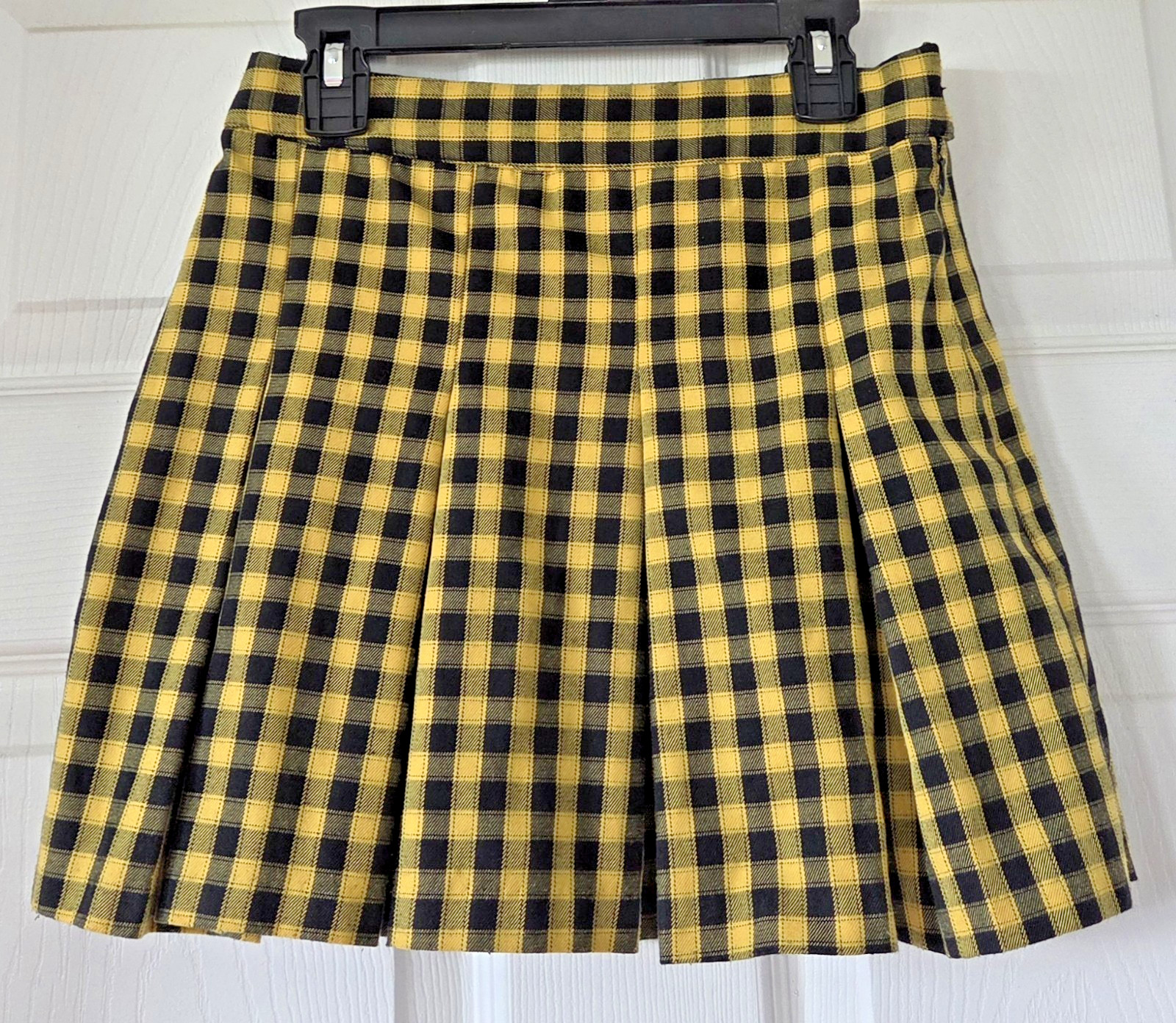 DIVIDED H&M Yellow & Black Plaid Mini Skirt Schoolgirl Academia Juniors Size 2
