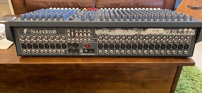 Soundcraft Spirit Lx7 24 Channel Mixing Desk with original
