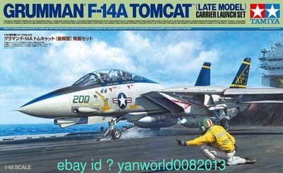 Tamiya 61122 1/48 Scale Model Kit U.S Grumman F-14A Tomcat Carrier Launch Set