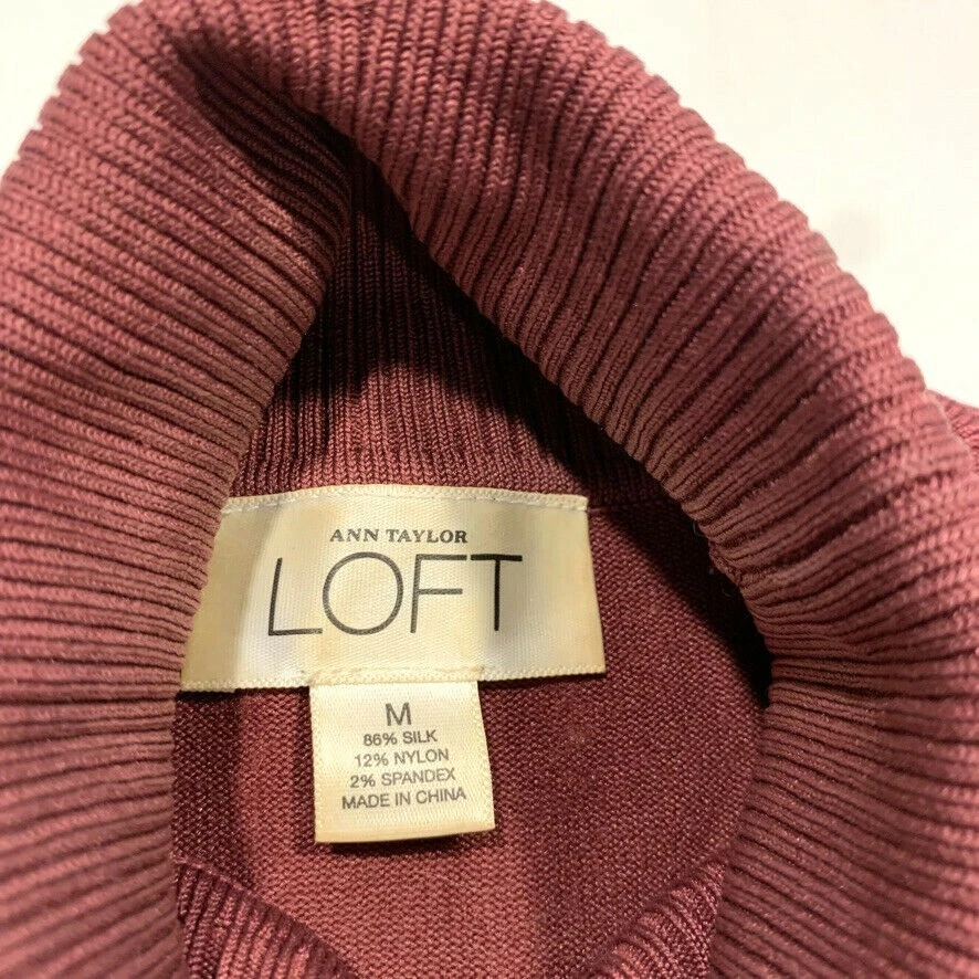 Suéter Ann Taylor Loft Mezcla de Nailon de Seda Acanalado Cuello Alto Elastizado Granate M Usado en Excelente Condición Foto 4 de 4